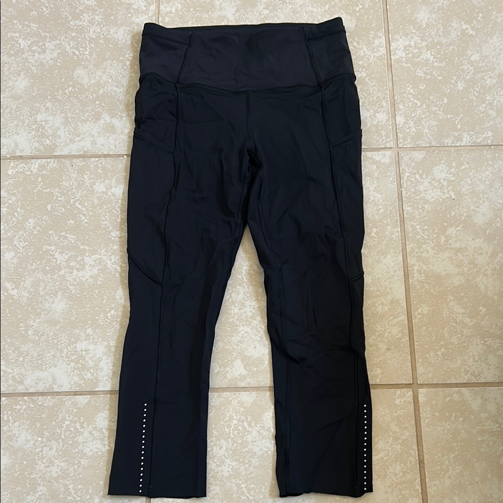 Lululemon Black Fast and Free cropped leggings
